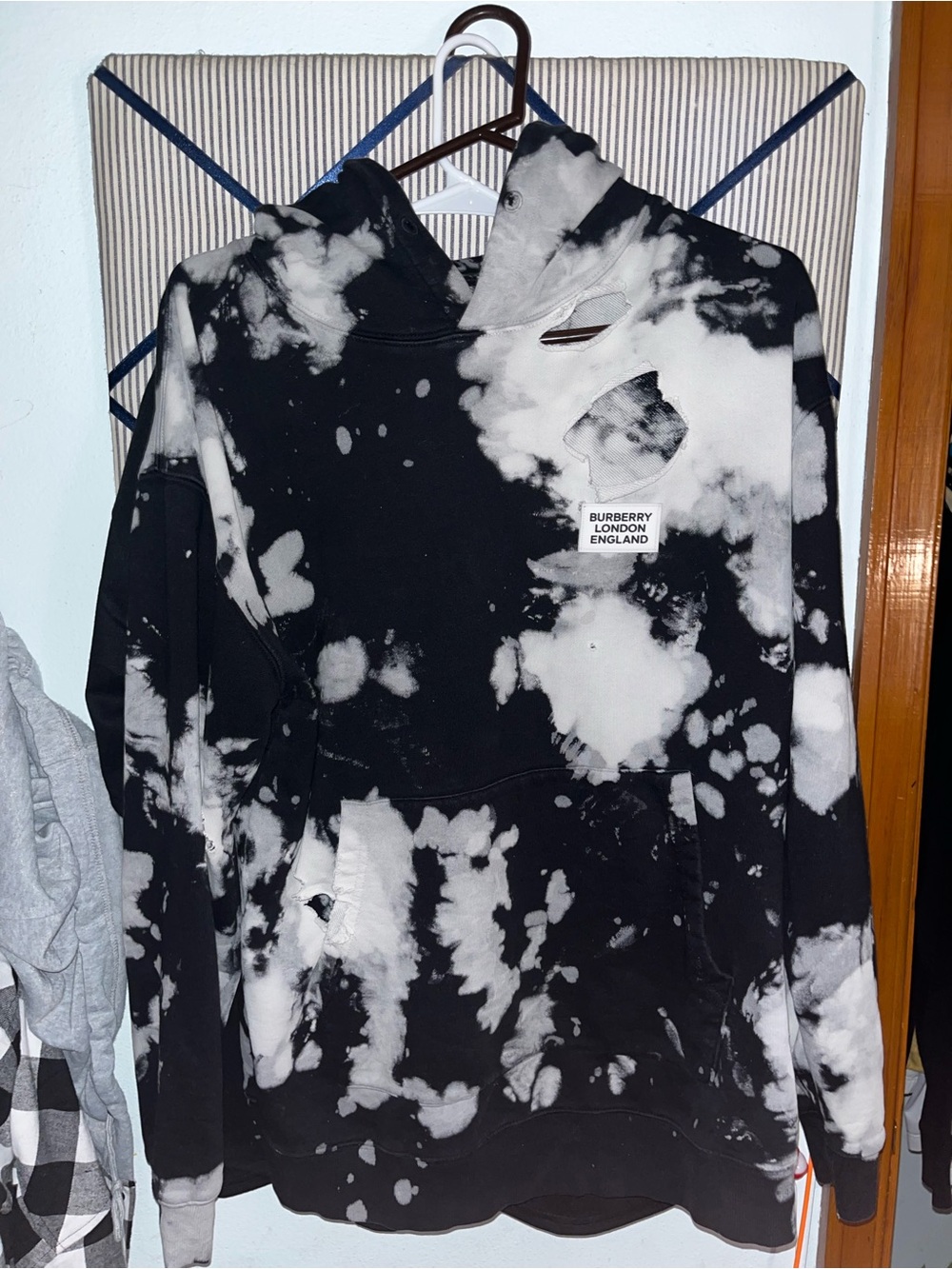 Burberry Black & White Tie-Dye Distressed Hoodie